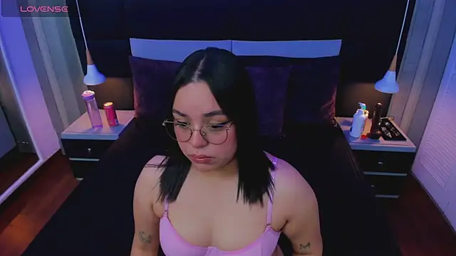 annytovar online show from November 7, 3:44 am