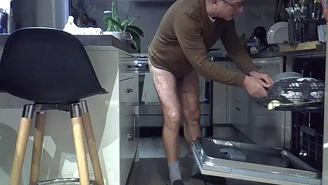 Snapshot of Roccobis chatting on November 29, 5:57 pm Roccobis online show from November 29, 5:57 pm