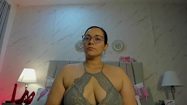 Michell Monet online show from November 13, 11:58 am