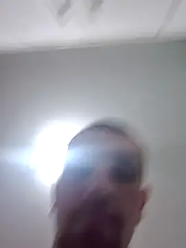 Snapshot of Salsicha244 chatting on May 26, 5:44 pm Salsicha244 online show from May 26, 5:44 pm