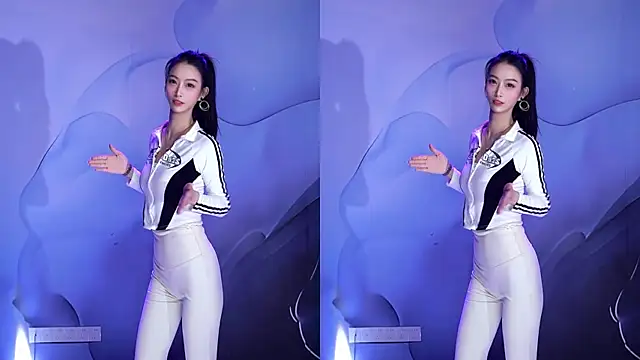 CM---001 online show from March 23, 1:39 am