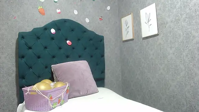 Vic Taylor online show from March 31, 11:45 am