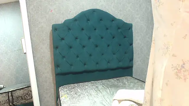 Snapshot of Vic_Taylor chatting on November 21, 11:31 am Vic Taylor online show from November 21, 11:31 am