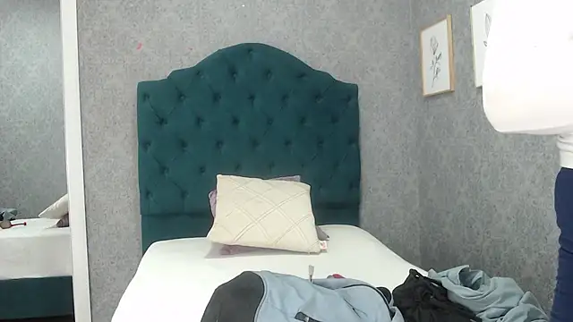 Vic Taylor online show from March 26, 11:30 am