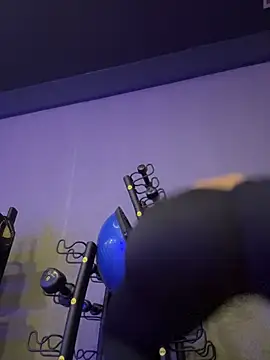 Anavalle online show from February 5, 5:20 pm