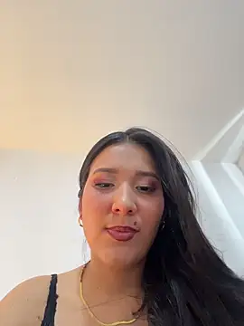 IsabellaJoness  online show from February 16, 8:18 pm