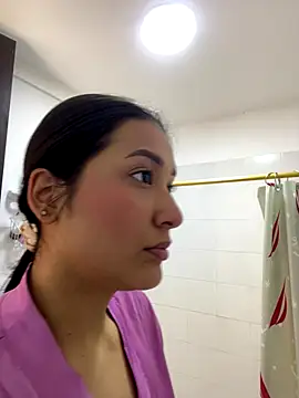 IsabellaJoness  online show from October 21, 12:15 pm