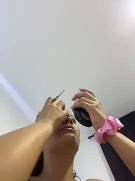 IsabellaJoness  online show from March 22, 10:06 am