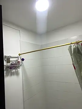 IsabellaJoness  online show from October 27, 10:05 am