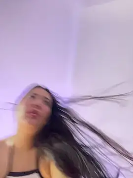 IsabellaJoness  online show from April 2, 8:26 pm