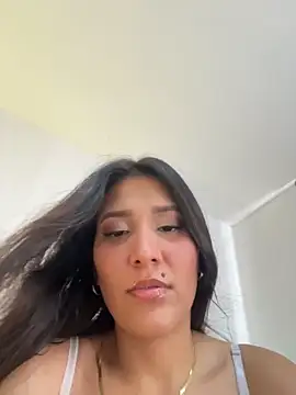 IsabellaJoness  online show from March 2, 8:27 pm