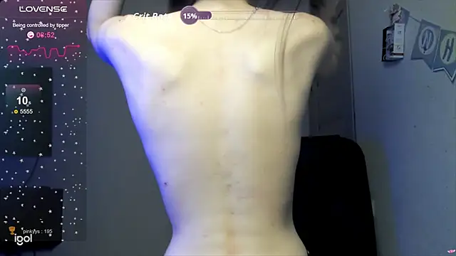 Snapshot of crystallldoll chatting on November 28, 7:58 pm crystallldoll online show from November 28, 7:58 pm