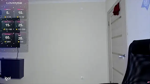 crystallldoll online show from February 21, 5:48 pm