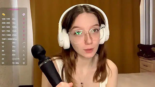 KrystinFunches online show from October 15, 9:28 am