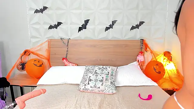 ValeryTrans  online show from October 25, 1:45 pm