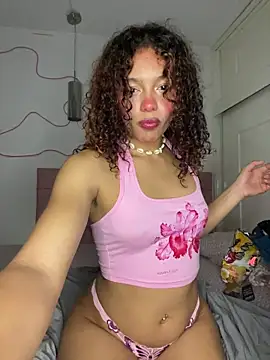 PrettyLia online show from November 24, 8:53 pm