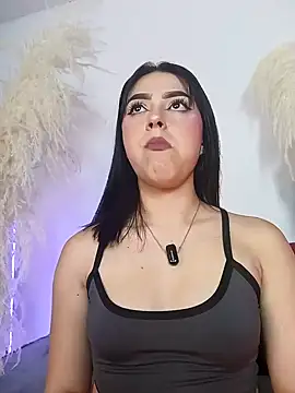 Zafira  online show from November 20, 6:30 pm