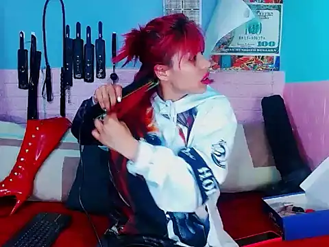 mylygrey online show from December 21, 9:48 pm