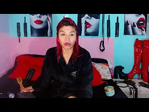 mylygrey online show from April 10, 11:12 pm