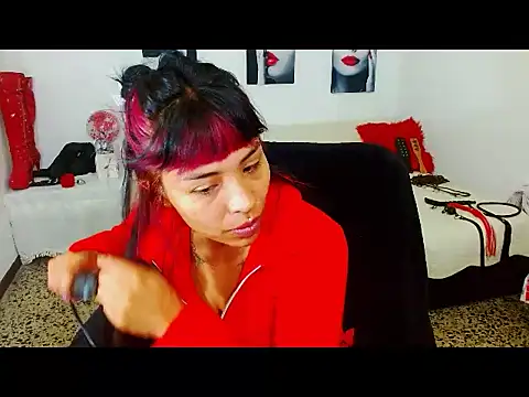 mylygrey online show from June 26, 1:22 am