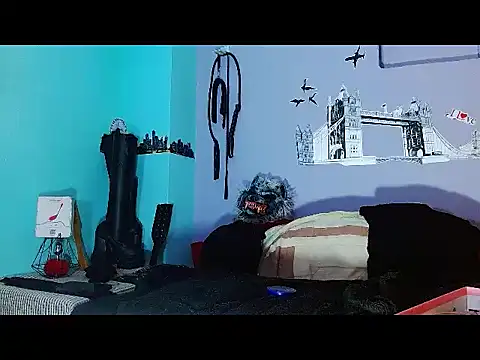 Snapshot of mylygrey chatting on November 1, 10:25 pm mylygrey online show from November 1, 10:25 pm