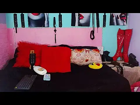 mylygrey online show from April 10, 12:39 am