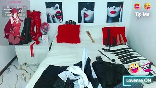 mylygrey online show from July 16, 3:31 pm