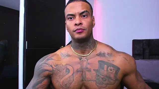 Snapshot of binmontana_ chatting on December 1, 7:48 pm binmontana online show from December 1, 7:48 pm