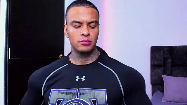 Snapshot of binmontana_ chatting on November 26, 10:32 pm binmontana online show from November 26, 10:32 pm