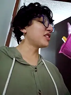 -BlueOpal- online show from April 6, 12:28 am