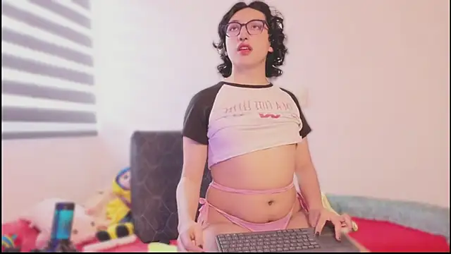 -BlueOpal- online show from February 8, 3:54 pm