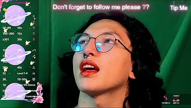 Snapshot of -BlueOpal- chatting on October 14, 8:09 pm -BlueOpal- online show from October 14, 8:09 pm