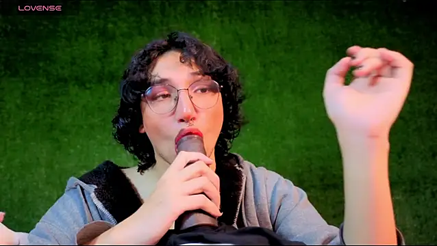 Snapshot of -BlueOpal- chatting on November 13, 8:02 pm -BlueOpal- online show from November 13, 8:02 pm