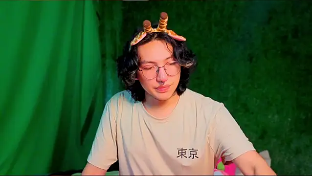 Snapshot of -BlueOpal- chatting on October 10, 6:42 pm -BlueOpal- online show from October 10, 6:42 pm