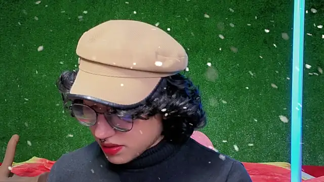 -BlueOpal- online show from December 21, 7:04 pm