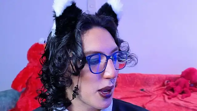 -BlueOpal- online show from February 21, 7:05 pm