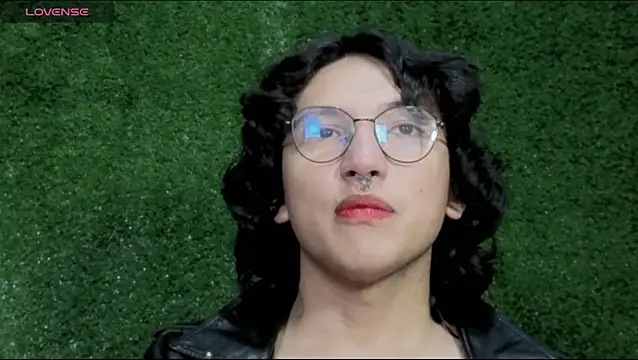 Snapshot of -BlueOpal- chatting on November 24, 7:03 pm -BlueOpal- online show from November 24, 7:03 pm