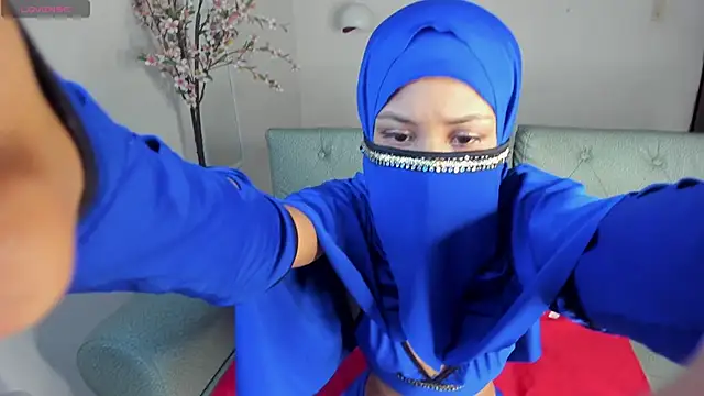 Snapshot of Melody_habibi chatting on September 30, 1:11 am Melody habibi online show from September 30, 1:11 am