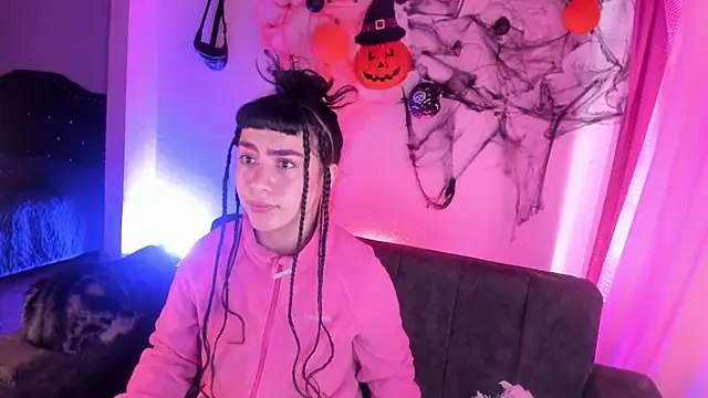 Snapshot of kitty__chs chatting on November 13, 1:26 pm kitty chs online show from November 13, 1:26 pm