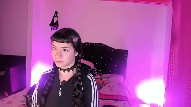 Snapshot of kitty__chs chatting on December 4, 11:20 am kitty chs online show from December 4, 11:20 am