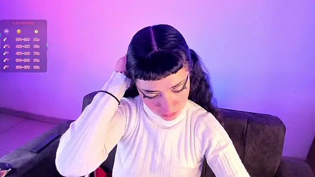 Snapshot of kitty__chs chatting on October 24, 11:42 am kitty chs online show from October 24, 11:42 am