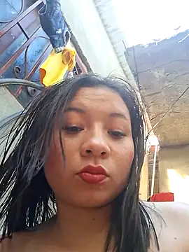 hot-mom22 online show from October 30, 9:33 pm