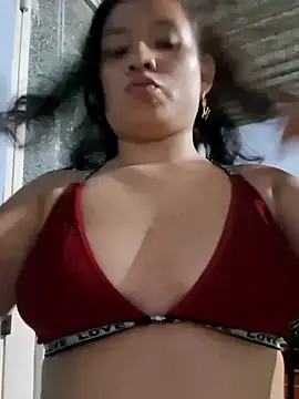 hot-mom22 online show from September 27, 3:56 am