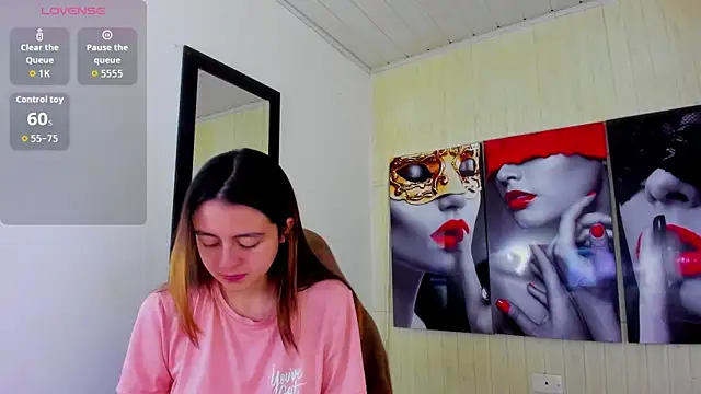 lala clark online show from November 14, 1:15 pm