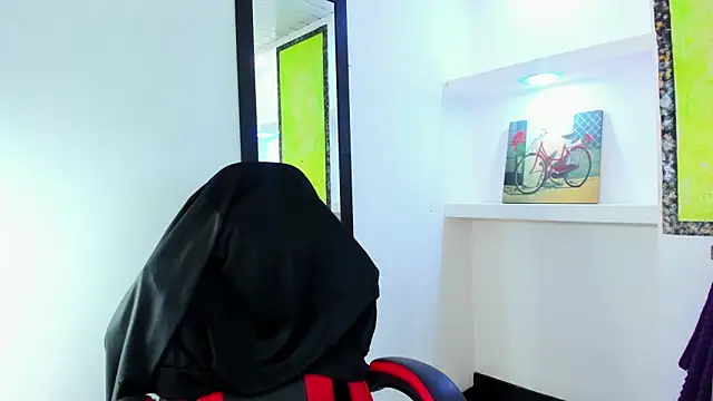 lala clark online show from February 5, 8:37 pm