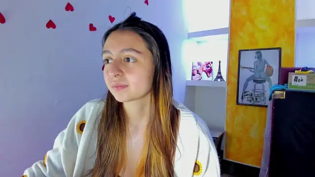 lala clark online show from February 26, 8:31 pm