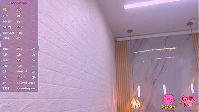 Snapshot of kat_96_ chatting on November 17, 6:01 pm kat 96 online show from November 17, 6:01 pm