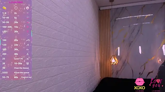 Snapshot of kat_96_ chatting on November 14, 7:28 pm kat 96 online show from November 14, 7:28 pm