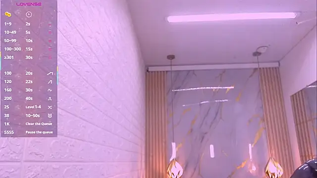 kat 96  online show from December 15, 7:41 pm