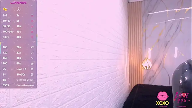 Snapshot of kat_96_ chatting on December 3, 6:07 pm kat 96 online show from December 3, 6:07 pm